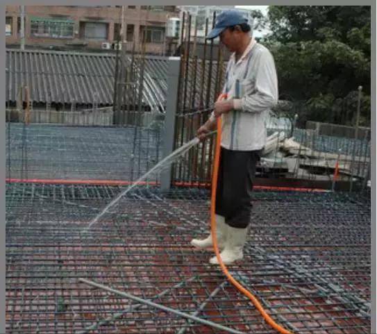 混凝土這樣施工，沒有蜂窩麻面、不爛根，還能間接縮短工期！